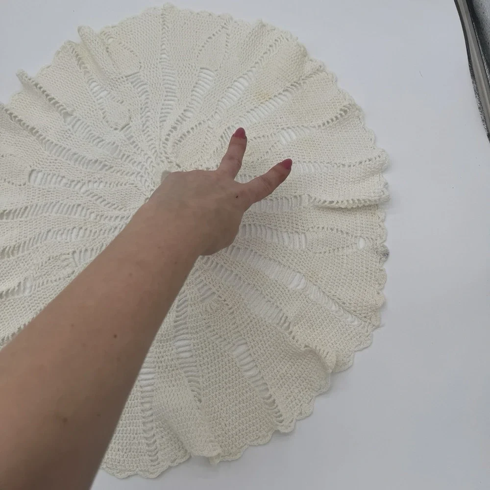 Vintage Crochet Doilies &‎ Table Runner Lot 6pc Ivory Farmhouse Cottage Cotton